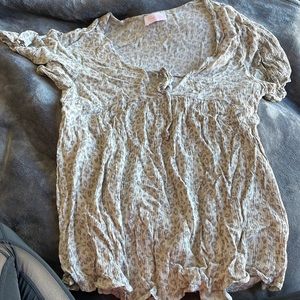 Pink Lily cheetah shirt